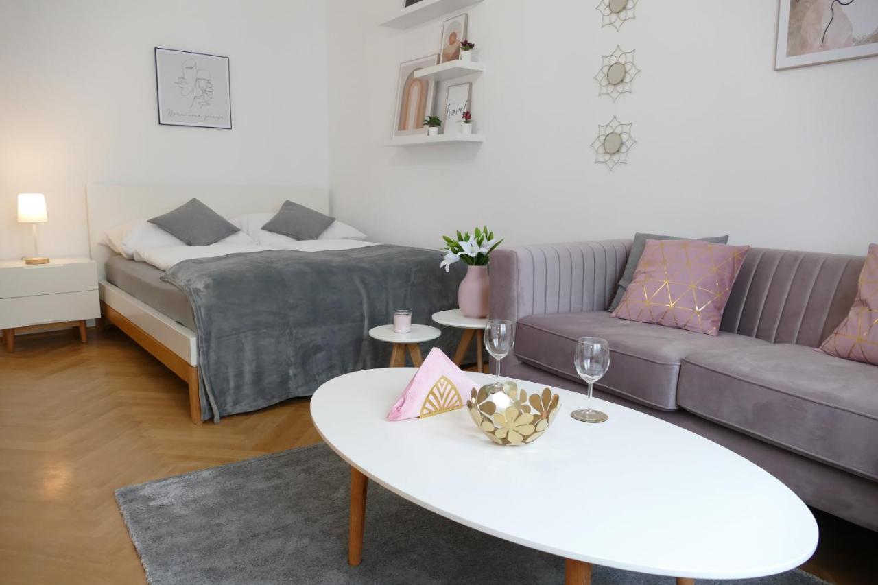 Apartment Stylish *